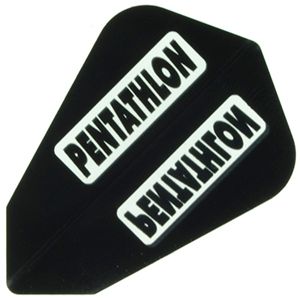 p46 Das Bild zeigt das Produkt "Pentathlon Flights P46". Es handelt sich um ein schwarzes Dart-Flight mit dem weißen Schriftzug "PENTATHLON".