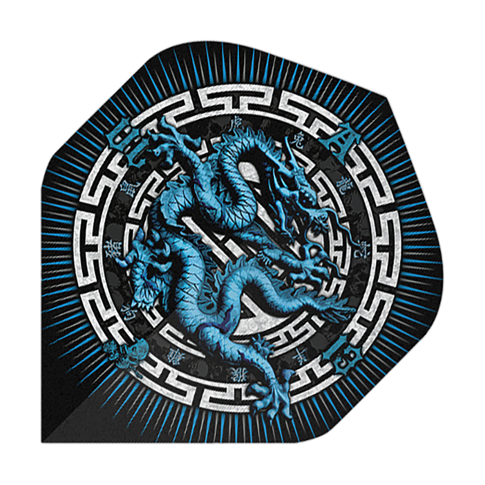Alchemy Year Of The Dragon No2 Standard Flights Das Bild zeigt das Produkt "Alchemy Year Of The Dragon No2 Standard Flights". Auf dem Flight ist ein blauer Drache in einem dekorativen, kreisförmigen Muster abgebildet.
