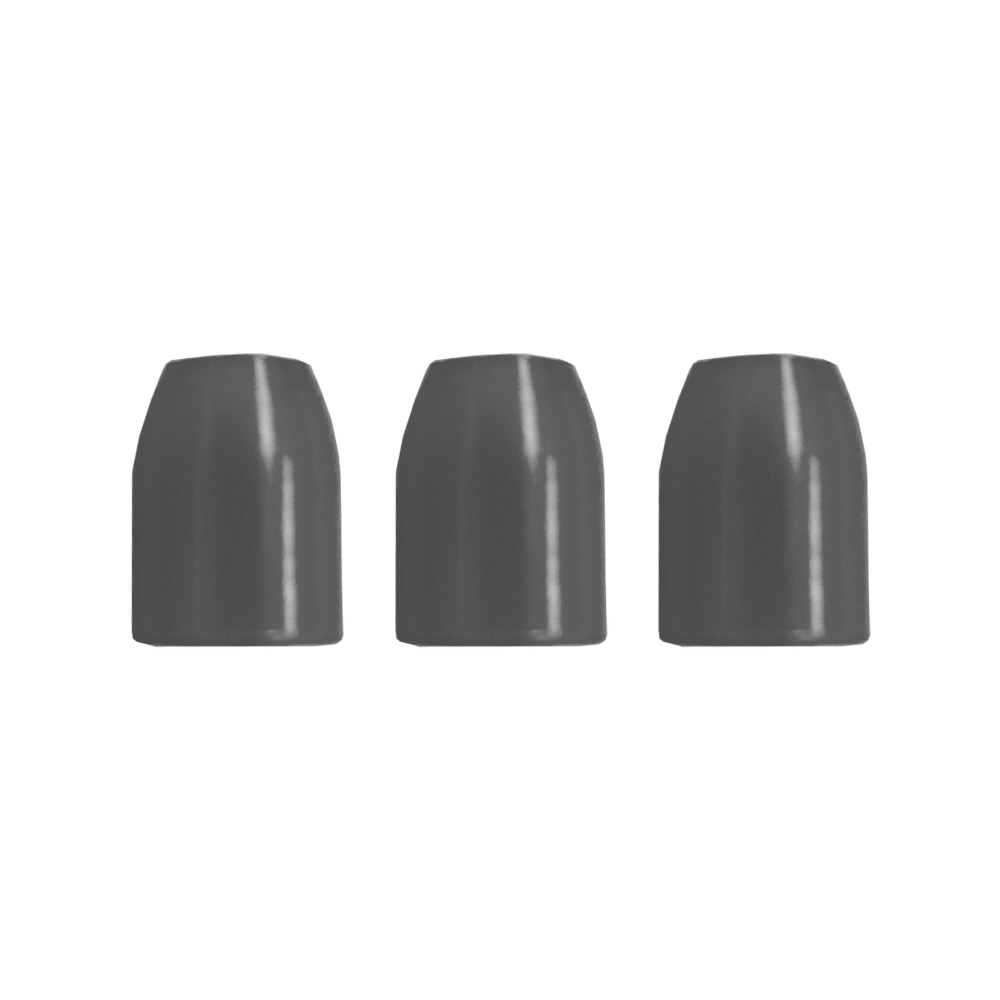 LSF10_L-Style_Champagne-Ringe_ClearBlack_2 Auf dem Bild sind drei schwarze, glatte Kunststoffkappen nebeneinander zu sehen. Sie reflektieren leicht das Licht und stehen auf einer weißen Fläche.