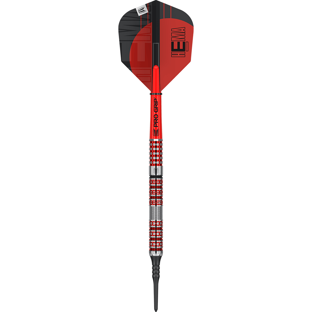 210094_Target_Hema_10_Softdarts_1Uo35jqSsYwB1u Das Bild zeigt einen Target Hema 10 Softdart mit rotem und silbernem Design. Der Dart hat eine schwarze Spitze, einen geriffelten Griff und einen roten Flight mit der Aufschrift "HEMA".