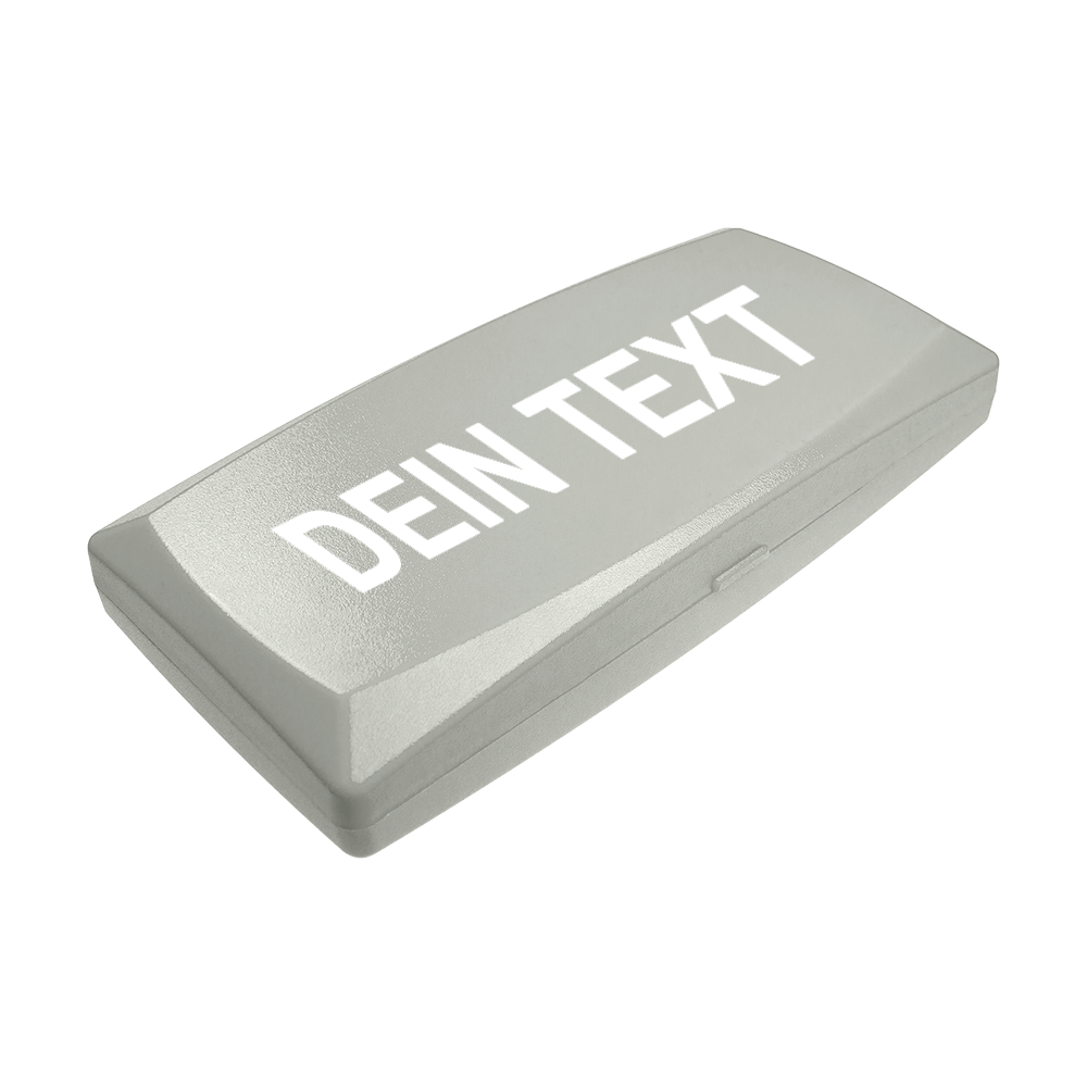 ABS box with custom print Auf dem Bild ist eine graue Kunststoffbox zu sehen. Auf dem Deckel steht in großen weißen Buchstaben "DEIN TEXT".