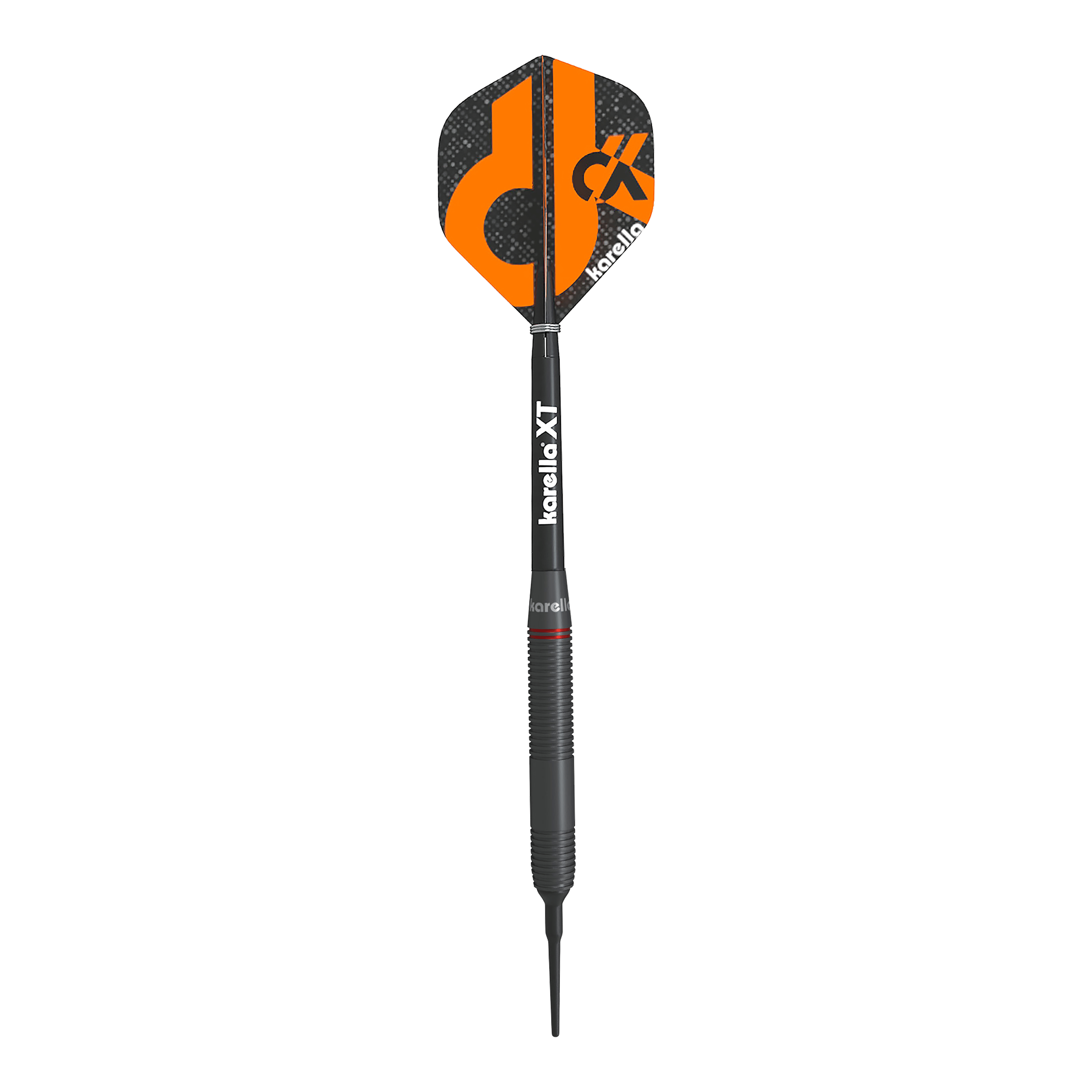 Karella Daniel Klose soft darts Das Bild zeigt einen Softdart der Marke Karella, Modell Daniel Klose. Der Dartpfeil hat eine schwarze Spitze und ein schwarzes Flight mit orangefarbenem Design und dem Karella-Logo.