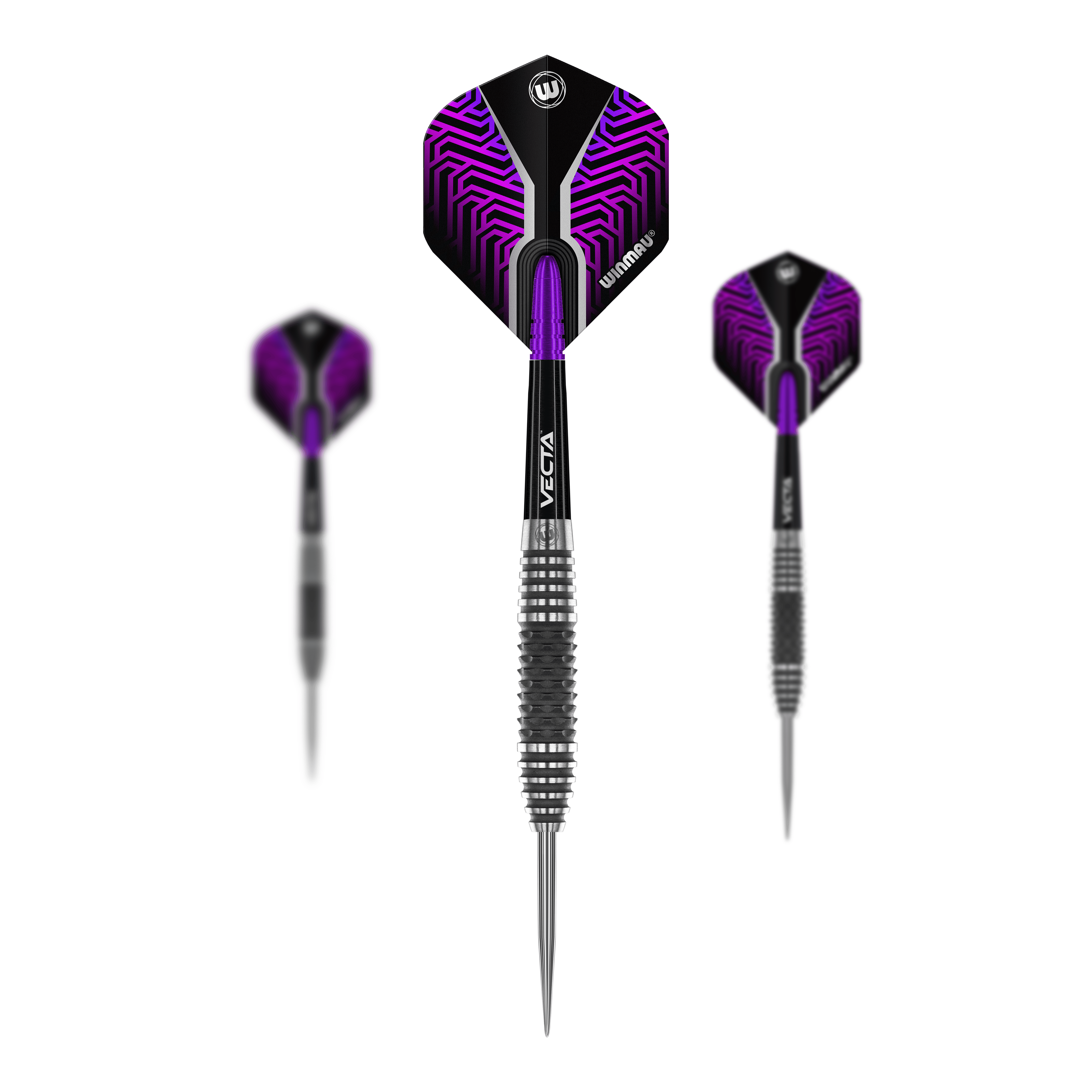 Winmau Kairos 01 Steeldarts Das Bild zeigt drei Winmau Kairos 01 Steeldarts mit einer schwarzen und violetten Optik. Die Flights haben ein auffälliges Muster und die Spitzen bestehen aus Metall.