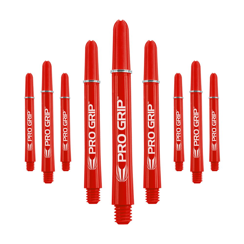 Das Bild zeigt neun rote Dartschäfte mit der Aufschrift "PRO GRIP". Sie sind in drei Gruppen zu je drei Schäften angeordnet.