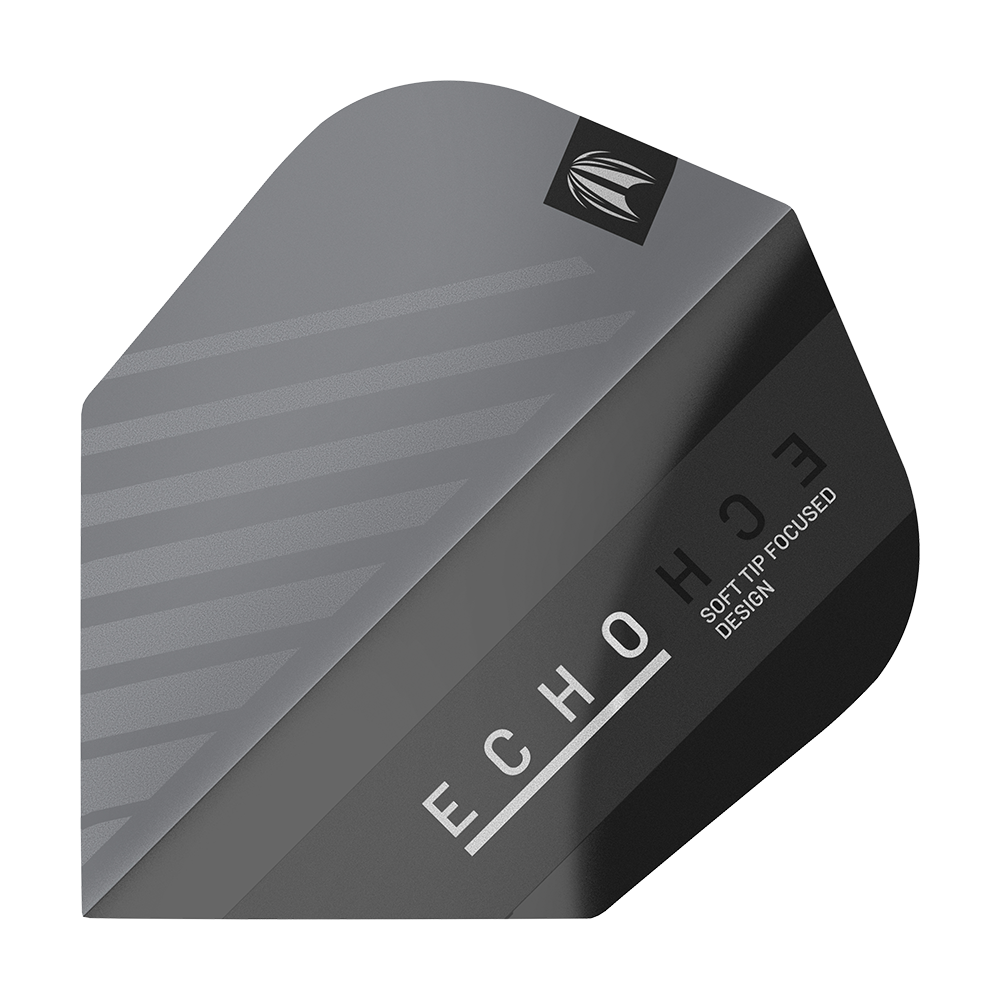 TG481_335410_Target_ProUltra_Echo_No6_Flights_1 Das Bild zeigt das Produkt „Target ProUltra Echo No6 Flights“. Die Dart-Flights sind in dunklen Grautönen gehalten und tragen den Schriftzug „ECHO“ sowie „SOFT TIP FOCUSED DESIGN“.