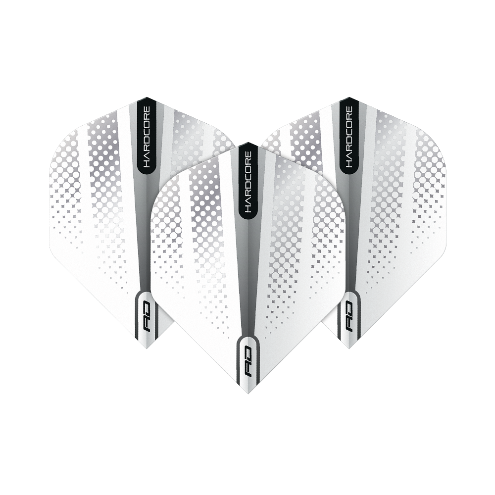 TF6506_Red_Dragon_Hardcore_Radical_Silver_Flash_Standard_Flights_1dauLhmFoVPfMu Das Bild zeigt drei Dart-Flights der Marke Red Dragon in Silber mit Punktmuster. Auf den Flights steht "Hardcore" und am unteren Rand sind die Buchstaben "RD" zu sehen.