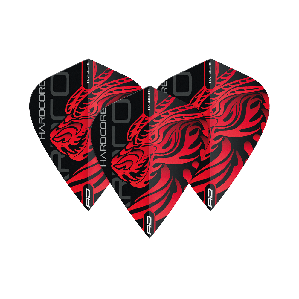 Das Bild zeigt drei Dart-Flights mit einem roten Drachenmuster auf schwarzem Hintergrund. Auf den Flights steht der Schriftzug "HARDCORE" und das "RD"-Logo ist am unteren Rand zu sehen.