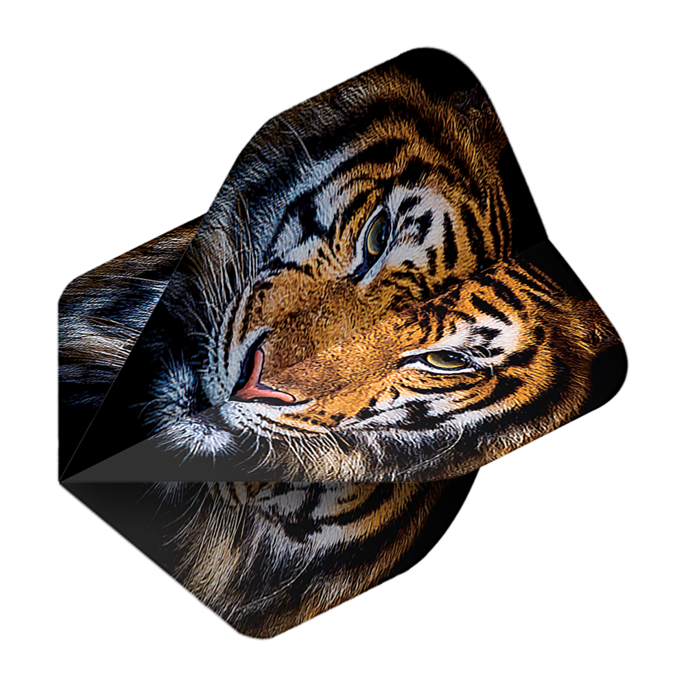 Pentathlon Flights Tiger Das Bild zeigt das Produkt "Pentathlon Tiger No2 Standard Flights". Auf den Flights ist ein realistisches Tigerkopf-Motiv abgebildet.