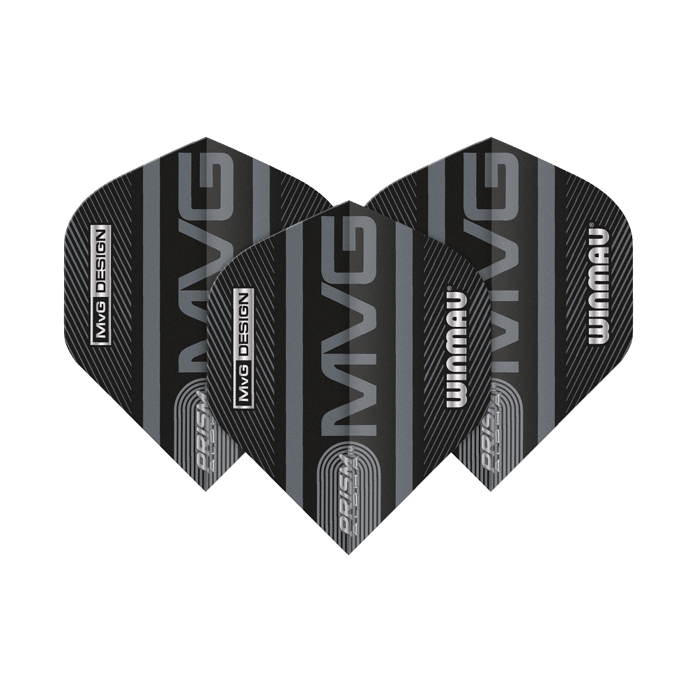 6915-187_Winmau_Prism_Alpha_MvG_Standard_Flights_1oPRpH4OucCj0Q Das Bild zeigt drei schwarze Dart Flights mit dem Aufdruck "MVG" und "Winmau". Die Flights sind vom Typ "Winmau Prism Alpha MvG Standard".