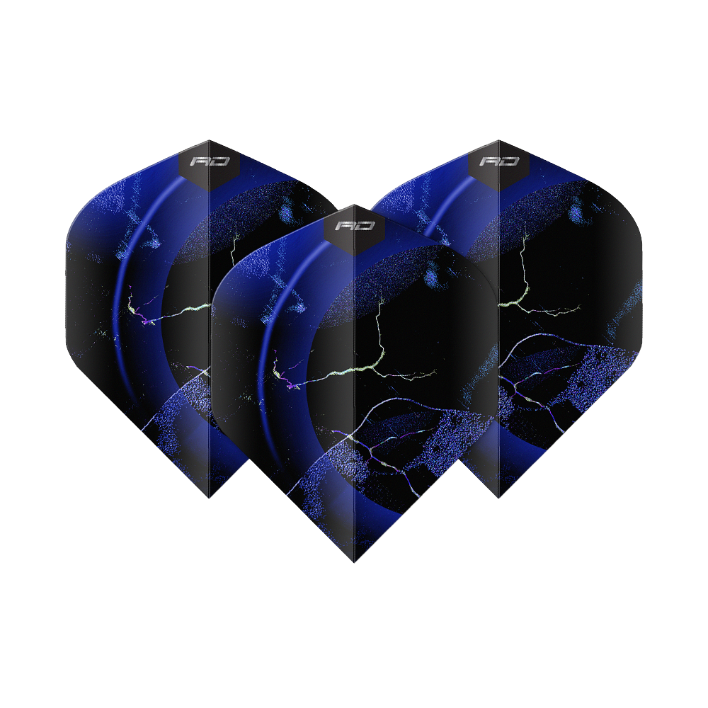 Zu sehen sind Red Dragon Hardcore Premium Amp Premium No2 Standard Flights. Sie bieten Stabilität und Kontrolle beim Dartspiel.