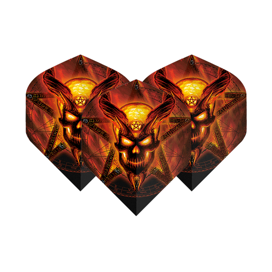 Die Abbildung zeigt drei Dart-Flights mit einem brennenden, dämonischen Totenkopf-Design vor einem Pentagramm. Die Farben sind hauptsächlich feuriges Rot und Gelb, was dem Produkt ein auffälliges und dramatisches Aussehen verleiht.