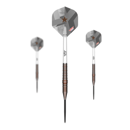 Hier sind Bulls NL Max Hopp E5 Steeldarts als Set dargestellt. Die Pfeile sind speziell für das Steeldartspiel konzipiert.
