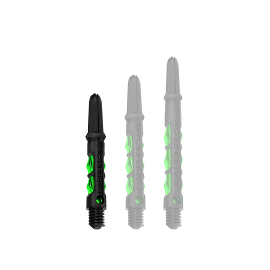 HR422_Harrows_Carbon_ST_Shafts_Gr-n_33mm_1KJ16d1w2pPpA4 Das Bild zeigt drei Harrows Carbon ST Shafts in der Farbe Grün. Die Shafts sind jeweils in unterschiedlichen Längen angeordnet.