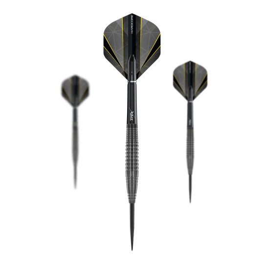 Red Dragon Seren 4 Onyx Steeldarts Das Bild zeigt drei schwarze Steeldarts mit gelben Akzenten und dem Namen „Red Dragon Seren 4 Onyx“. Die Pfeile haben strukturierte Griffe und moderne Flights.