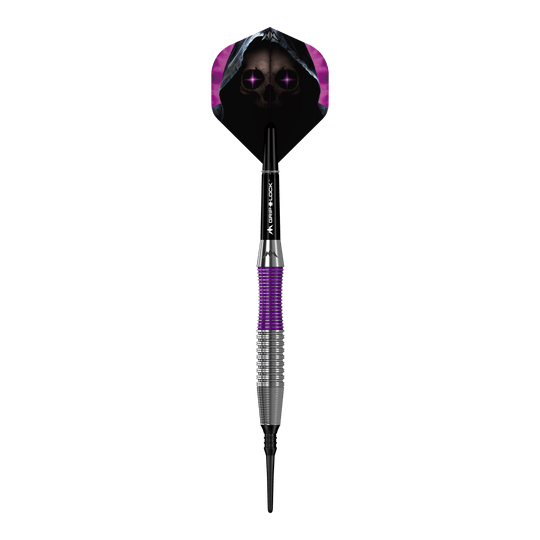 Mission Phantom Brass Soft Darts - 18g Der Mission Phantom Brass Softdart - 18g hat ein markantes Design mit lila und silbernem Griff. Das Dartflight zeigt ein gruseliges Totenkopf-Motiv mit violetten Augen und Kapuze.