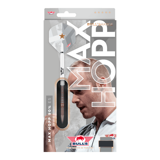 Bulls NL Max Hopp E5 steel darts Zu sehen sind die Bulls NL Max Hopp E5 Steeldarts. Diese Steeldarts sind für Präzision und Kontrolle beim Werfen ausgelegt.