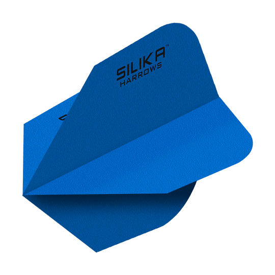 Harrows Silica Solid Tough Crystalline Coating Blue No6 Flights Das Bild zeigt blaue Dartflights mit der Aufschrift "Silika Harrows". Die Flights haben eine feste, kristalline Beschichtung und sind in der Form No6 gestaltet.