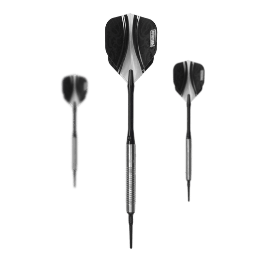 McDart 85 Tungsten V21 soft darts - 18.5g Das Bild zeigt drei Softdarts des Produkts "McDart 85er Tungsten V21 Softdarts - 18,5g". Die Darts haben silberne Barrels und schwarze Flights.
