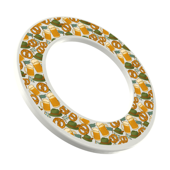 Das Bild zeigt das Produkt McDart Bierfest Dartboard Surround. Es ist ein runder Schutzring für Dartboards im Bierfest-Stil.