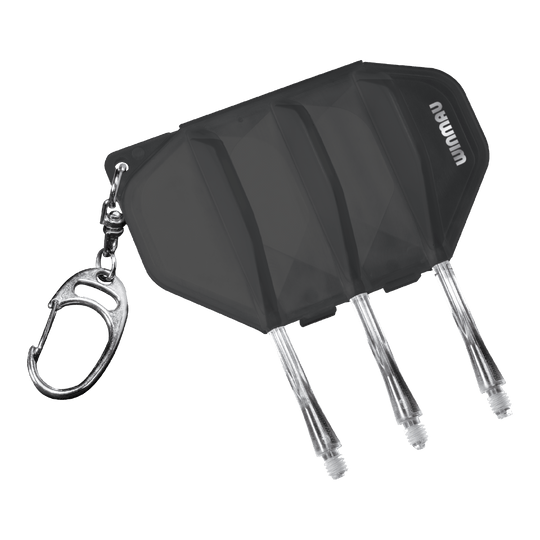 Winmau Fusion Flight Case - Clear Black Das Bild zeigt das Winmau Fusion Flightcase in der Farbe Clear Black. Es besitzt einen Schlüsselanhänger und Platz für Darts-Flights und -Shafts.