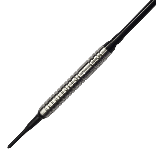 McDart 85 Tungsten V5 Soft Darts - 16g Das Bild zeigt einen McDart 85er Tungsten V5 Softdart mit einem Gewicht von 16g. Der Dartpfeil hat einen silbernen, geriffelten Barrel und schwarze Spitzen.