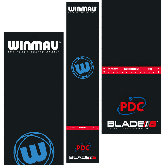 Das Bild zeigt die Winmau Pro-Zone Precision Blade 6 Dartmatte mit Oche in schwarzer Farbe mit verschiedenen Logos und Aufdrucken. Die Matte hat große Schriftzüge wie "WINMAU" und "PDC" sowie farbige Markierungen.