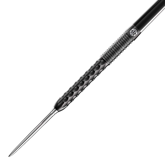 Das Bild zeigt einen Caliburn Sword S1 Steeldart. Der Dartpfeil hat eine silberne Spitze und einen schwarz strukturierten Griff.