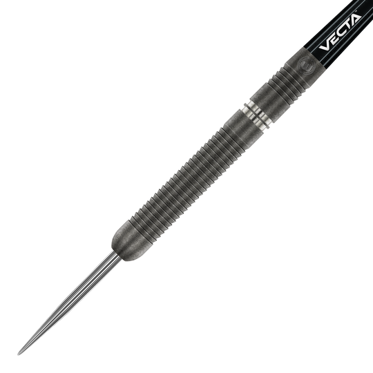 Winmau Callisto 01 Steeldarts Das Bild zeigt einen Winmau Callisto 01 Steeldart. Der Dartpfeil hat einen geriffelten, metallischen Körper und eine spitze Stahlspitze.