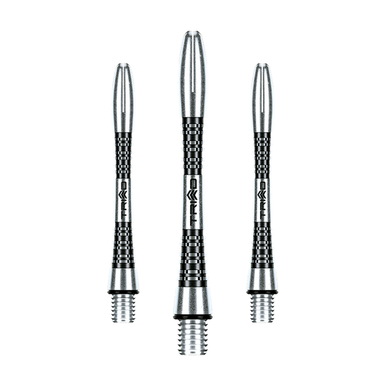 7013-401_Winmau_Triad_Aluminium_Shafts_Schwarz_41mm_1 Das Bild zeigt drei schwarze Winmau Triad Aluminium Shafts für Darts. Die Shafts haben ein elegantes, geriffeltes Design mit silbernen und schwarzen Akzenten.