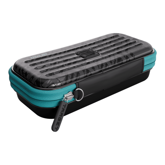 Takoma Ghost Series Rob Cross dart case Das Bild zeigt das Takoma Ghost Series Rob Cross Dartcase. Dies ist ein spezielles Dart-Etui für Rob Cross Fans.