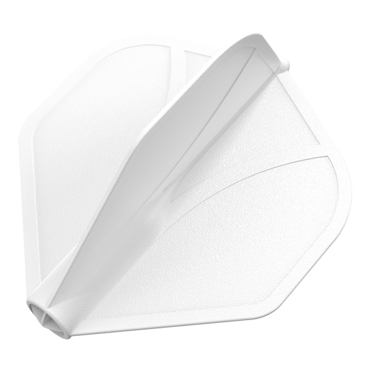 Das Bild zeigt eine weiße Dart-Flugfeder in Standardform. Die Oberfläche wirkt strukturiert und leicht glänzend.