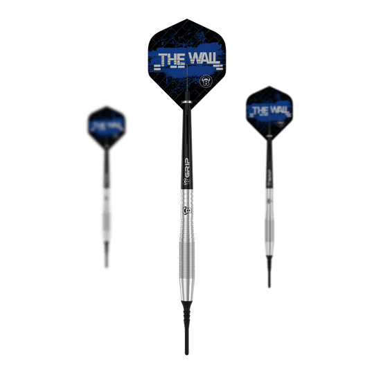 Bulls Martin Schindler TW80 soft darts - 18g Das Bild zeigt drei Softdarts des Modells "Bulls Martin Schindler TW80" mit einem Gewicht von 18g. Die Flights der Darts sind schwarz-blau und tragen die Aufschrift "THE WALL".
