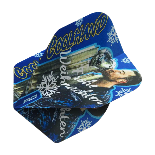 Red Dragon Luke Humphries Merry Christmas Standard Flights Abgebildet ist das Produkt WF-16_Red_Dragon_Luke_Humphries_Frohe_Weihnachten_Standard_Flights_2. Dies sind Dart-Flights im Standard-Design mit einem Weihnachtsgruß.