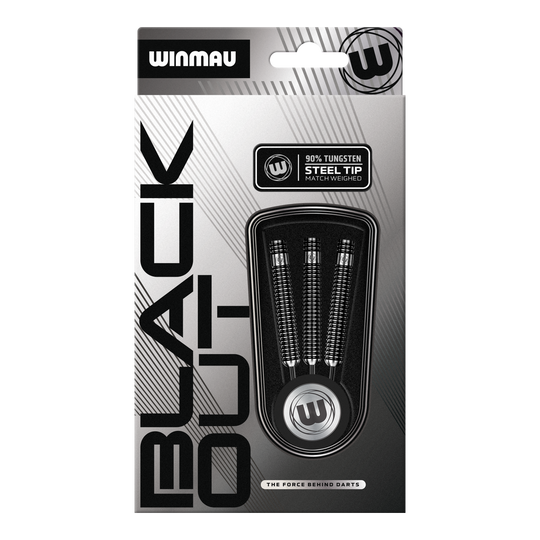Das Bild zeigt die Winmau Blackout Variante 1 Steeldarts. Diese Steeldarts sind aus Tungsten gefertigt und für Präzision entwickelt.