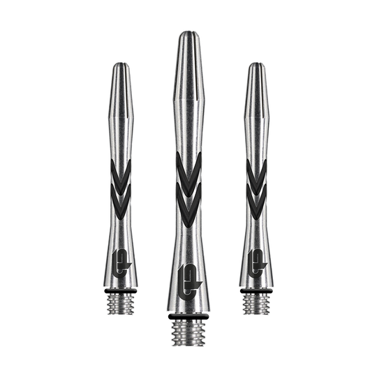 C648_Red_Dragon_Gerwyn_Price_V-Groove_Aluminium_Shafts_Black_36mm_1 Das Bild zeigt drei silberne Dartschäfte mit schwarzen V-förmigen Rillen. Es handelt sich um die "Red Dragon Gerwyn Price V-Groove Black Aluminium Shafts - 36 mm".