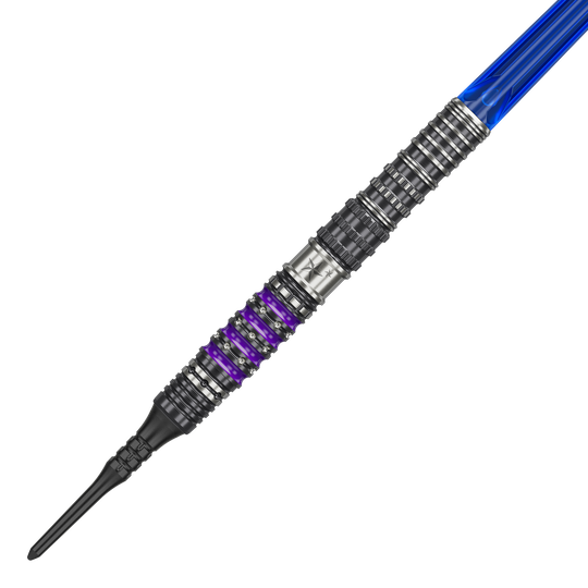 Dies ist der Target Japan Prime Series Sirius GEN4 Softdart mit einem Gewicht von 21,5g. Der Dart hat ein futuristisches Design mit silbernen, schwarzen und lila Akzenten sowie einem blauen Schaft.