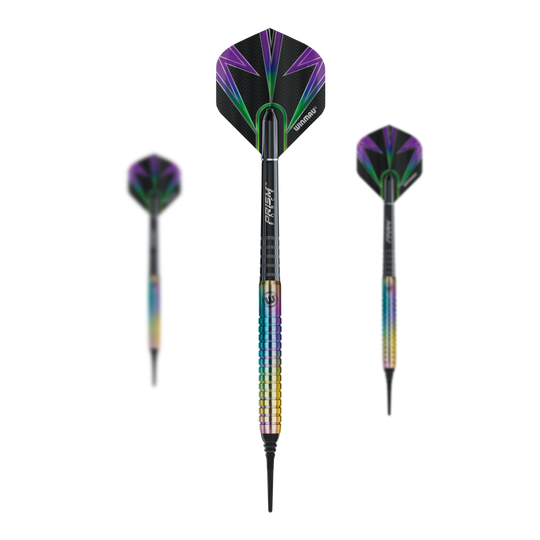 Winmau Foxfire Urban Soft Darts - 20g Das Bild zeigt drei Winmau Foxfire Urban Softdarts mit einem Gewicht von 20g. Die Darts haben auffällige, bunte Flights mit lila und grünen Blitzmustern sowie einen metallisch schimmernden Griff.