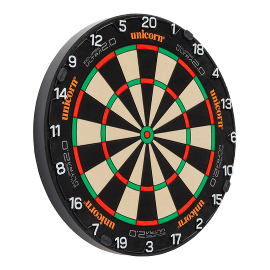 Unicorn Eclipse Ultra 2.0 steel dartboard Das Produkt Unicorn Eclipse Ultra 2.0 Steeldartboard wird frontal gezeigt. Die Oberfläche ist ebenmäßig.