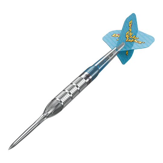 Die Abbildung zeigt die Precise 180 Bela Schugmann Double Dipper V1 Steeldarts. Diese Steeldarts sind speziell für präzises Dartspiel konzipiert.