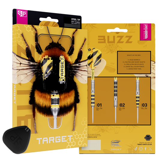 Target Buzz 02 Swiss Points steel darts Abgebildet sind die Target Buzz 02 Swiss Points Steeldarts. Die Darts liegen ordentlich angeordnet auf hellem Hintergrund.