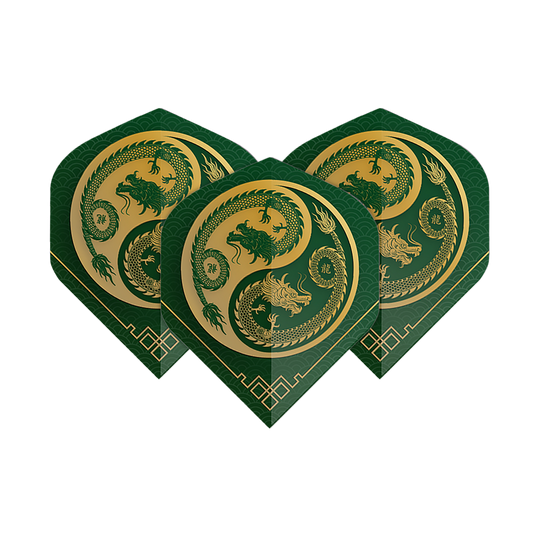 Pentathlon Flights Dragon green Das Bild zeigt drei Pentathlon Dragon 3 Standard Flights in Grün und Gold. Auf jedem Flight ist ein kunstvoller Drache im Kreisdesign abgebildet.