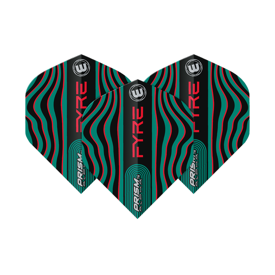 Das Bild zeigt drei Dart-Flights des Modells "Winmau Prism Alpha Fyre" in Schwarz, Türkis und Rot. Die Flights haben ein auffälliges, wellenförmiges Linienmuster und die Wörter "FYRE" und "PRISM" sind darauf zu sehen.