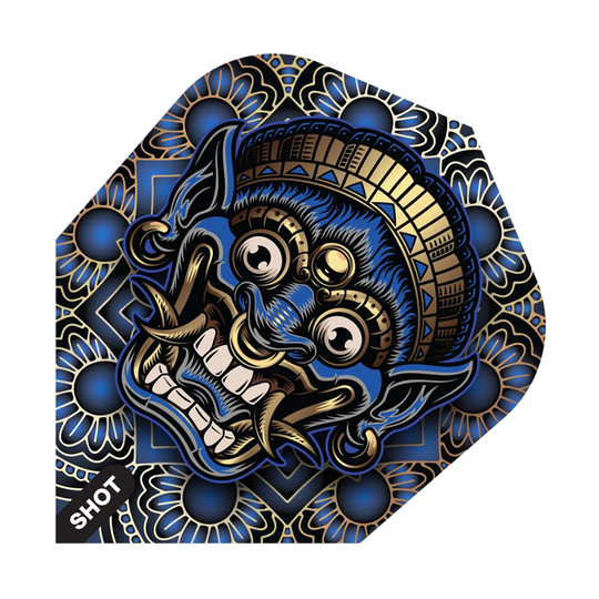 Shot Tribal Weapon Java No6 Flights Das Bild zeigt ein Dart-Flight mit einem farbenfrohen, traditionellen Tribal-Design in Blau, Gold und Schwarz. Das auffällige Motiv stellt eine stilisierte, furchteinflößende Maske dar.