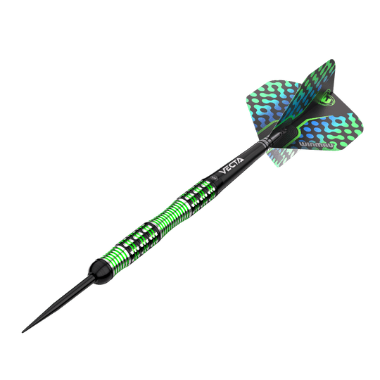 Winmau Brendan Dolan steel darts Das Bild zeigt einen Winmau Brendan Dolan Steeldart. Der Dart hat ein auffälliges Design mit grünen und schwarzen Akzenten.