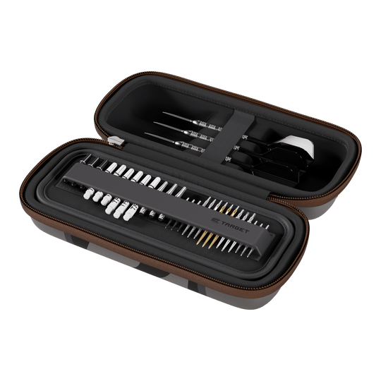 Target Star Wars Boa Dartcase - Mandalorian Hier sieht man das Target Star Wars Boa Dartcase - Mandalorian. Dieses Dartcase zeigt ein Mandalorian-Motiv aus dem Star Wars Universum.