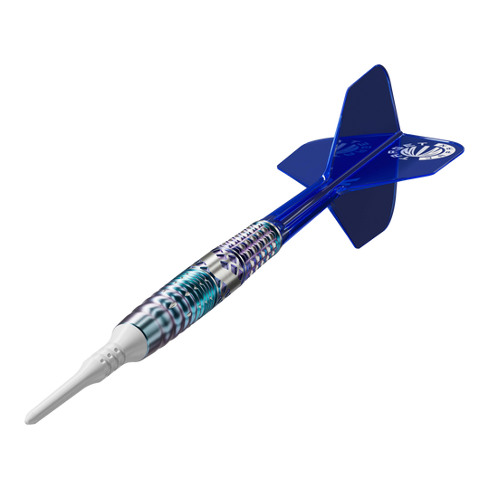 Das Bild zeigt einen Softdart mit einem silber-blauen, metallischen Schaft und einer weißen Spitze. Die Flights am Ende des Darts sind blau und tragen ein weißes Logo.