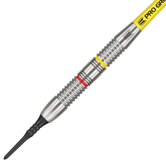 170006_Target_Gabriel_Clemens_Brass_Softdarts_2 Dies ist ein Target Gabriel Clemens Brass Softdart mit einem Gewicht von 18 Gramm. Der Dart hat einen silbernen Barrel mit roten und gelben Ringen und einer schwarzen Softspitze.