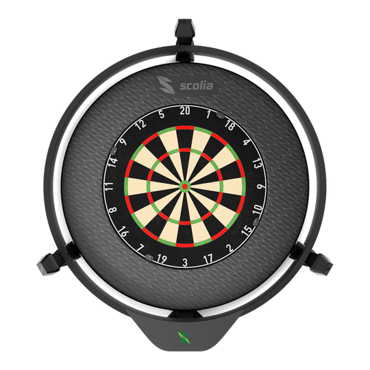 Scolia Stealth Dartboard Surround Scolia Stealth Dartboard Surround ist auf diesem Bild zu sehen. Das Produkt schützt die Wand rund um die Dartscheibe.