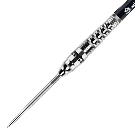 Caliburn Wolfpack W3 Steeldarts - 21g Das Bild zeigt einen Caliburn Wolfpack W3 Steeldart mit einem Gewicht von 21 Gramm. Der Dartpfeil ist silberfarben und hat eine strukturierte Griffzone für besseren Halt.