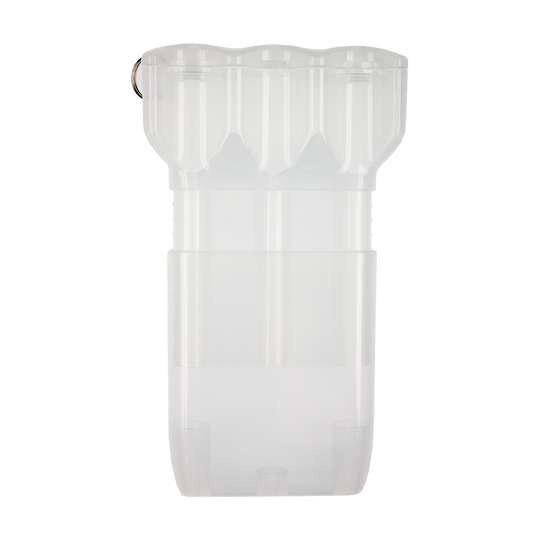 Das Bild zeigt ein durchsichtiges, zylindrisches Kunststoffetui mit abgerundeten Kanten. Es handelt sich vermutlich um ein Aufbewahrungsbehälter für Darts.